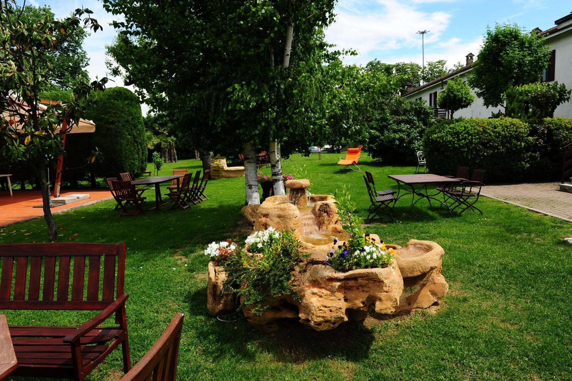 Il Carrettino Country Hotel Tortona Esterno foto